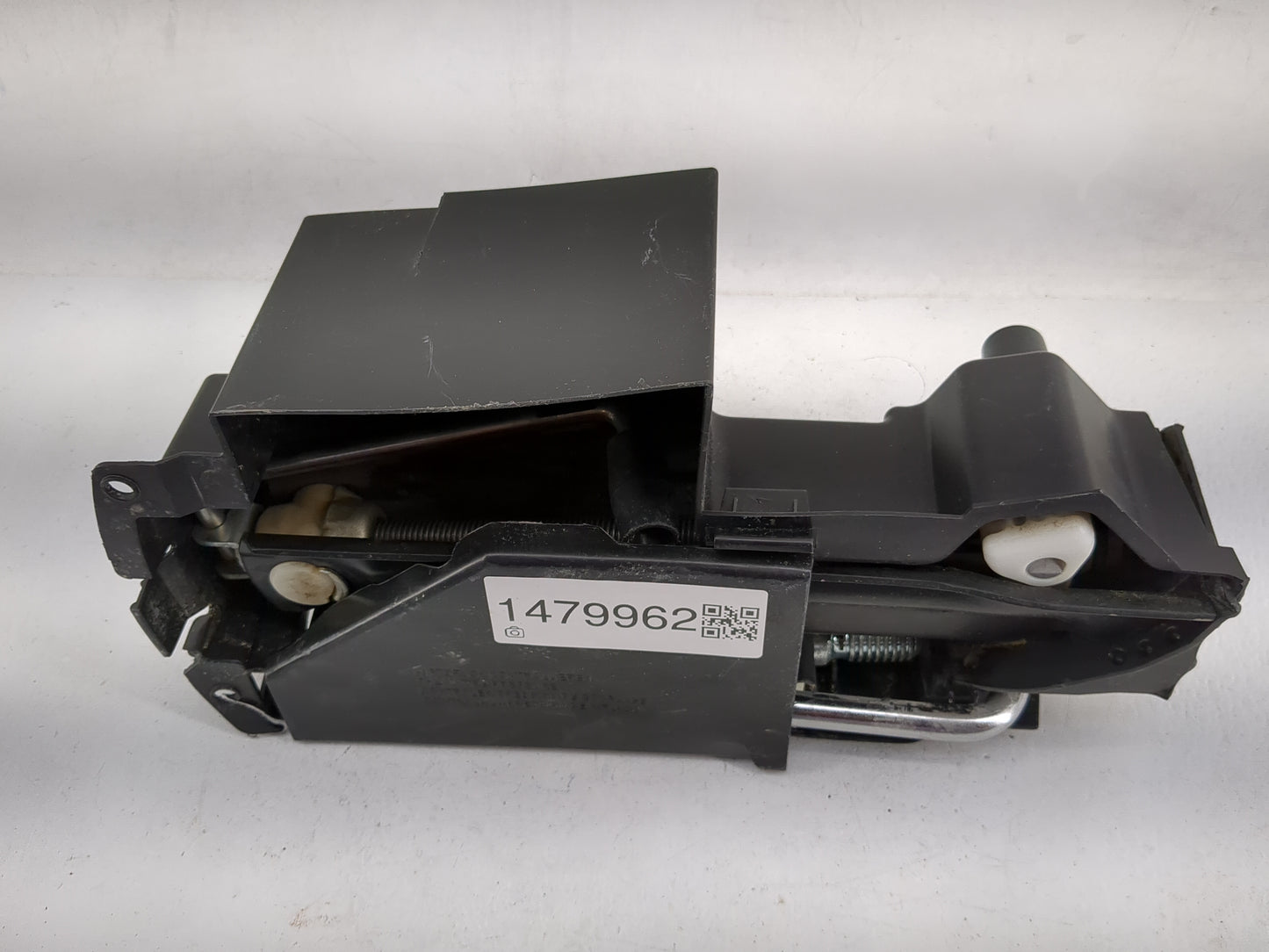 2012 Mercedes E-class Spare Scissor Car Jack Black - Oemusedautoparts1.com