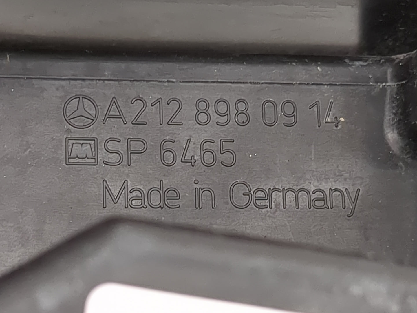 2012 Mercedes E-class Spare Scissor Car Jack Black - Oemusedautoparts1.com