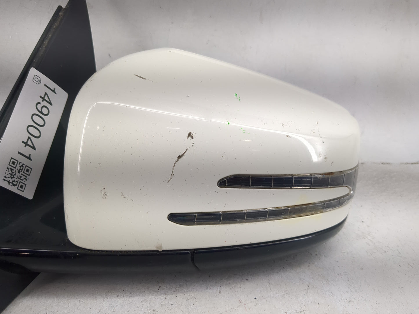 2012 Mercedes E-Class Driver Side View Mirror - Left Door Mirror OEM Used - Oemusedautoparts1.com