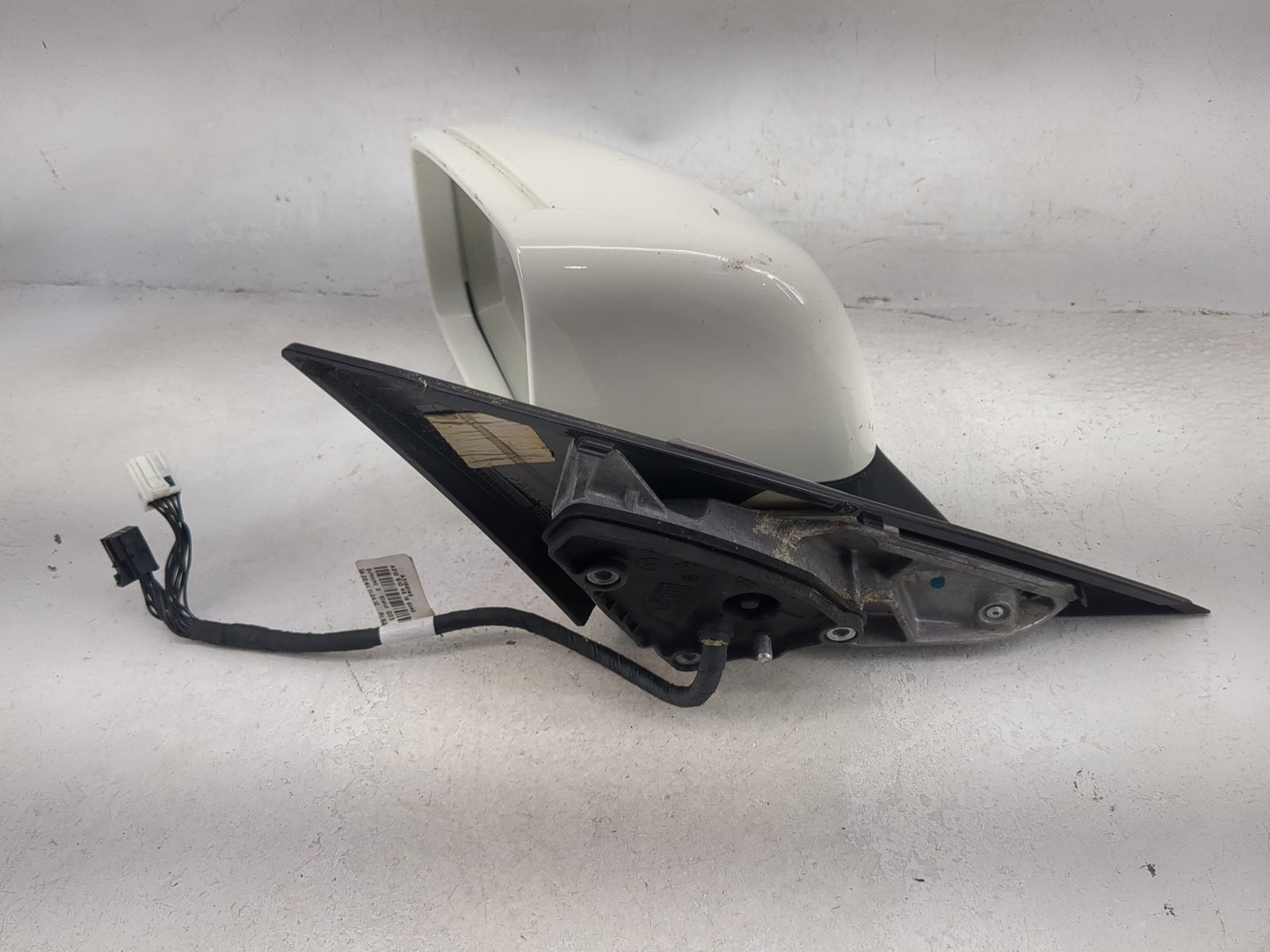 2012 Mercedes E-Class Driver Side View Mirror - Left Door Mirror OEM Used - Oemusedautoparts1.com