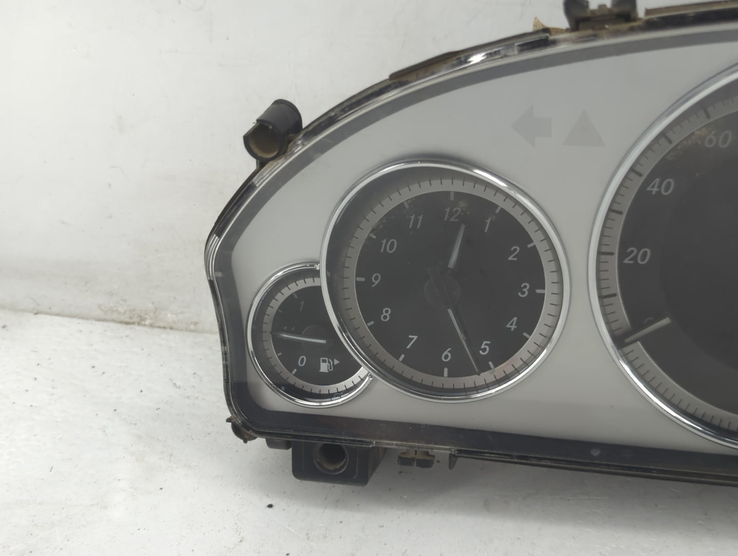 2012 Mercedes E350 Instrument Cluster Speedometer Gauges P/N:A2C53257171 Fits OEM Used Auto Parts - Oemusedautoparts1.com