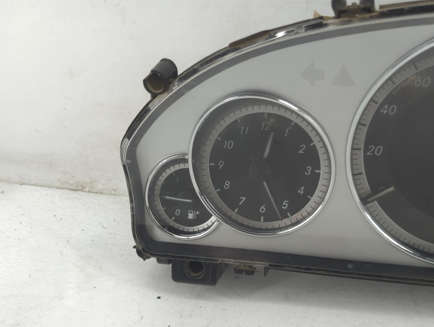2012 Mercedes E350 Instrument Cluster Speedometer Gauges P/N:A2C53257171 Fits OEM Used Auto Parts - Oemusedautoparts1.com