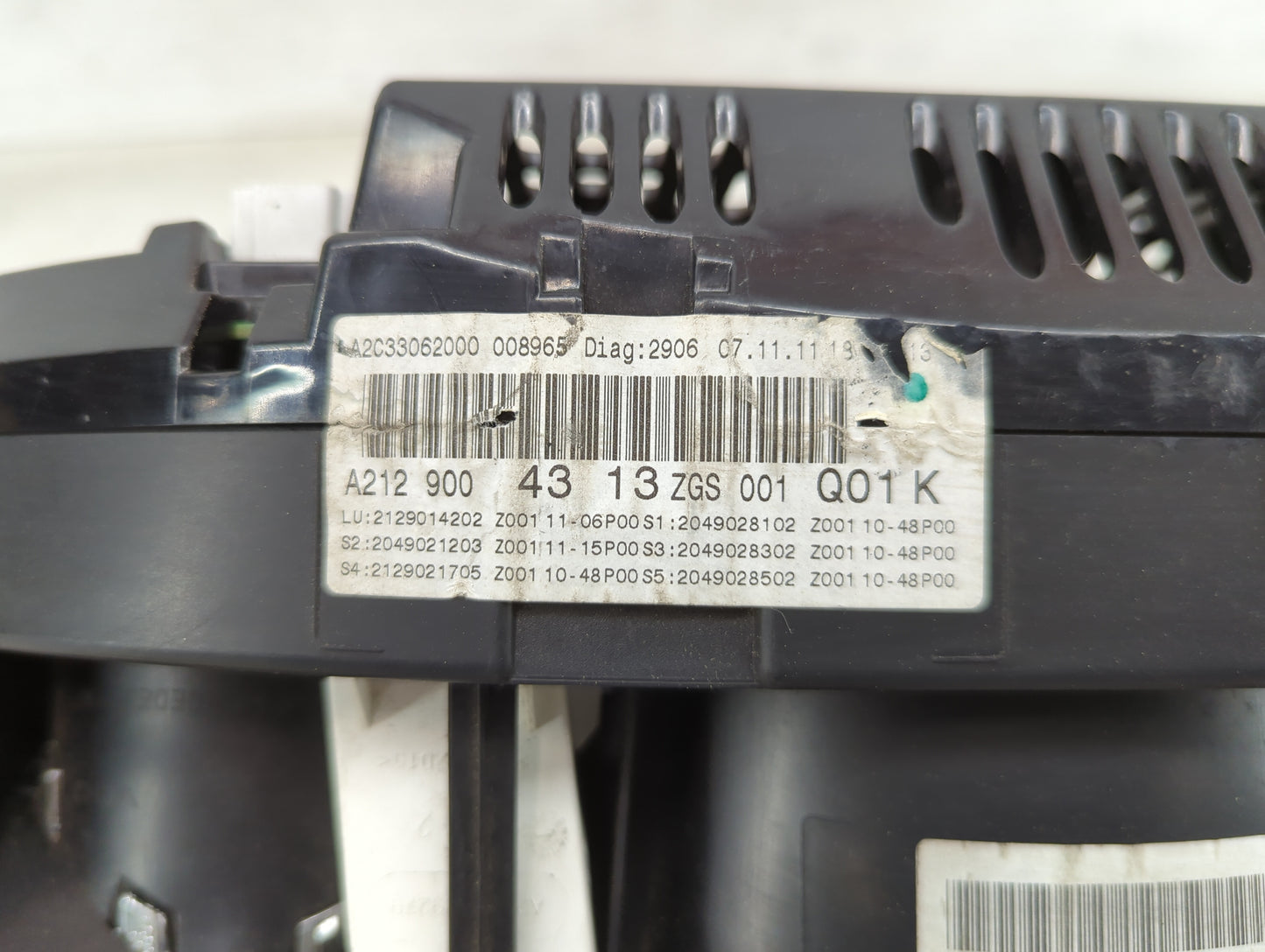 2012 Mercedes E350 Instrument Cluster Speedometer Gauges P/N:A2129004313 A2C33062000 Miles:110K Fits OEM Used Auto Parts - O
