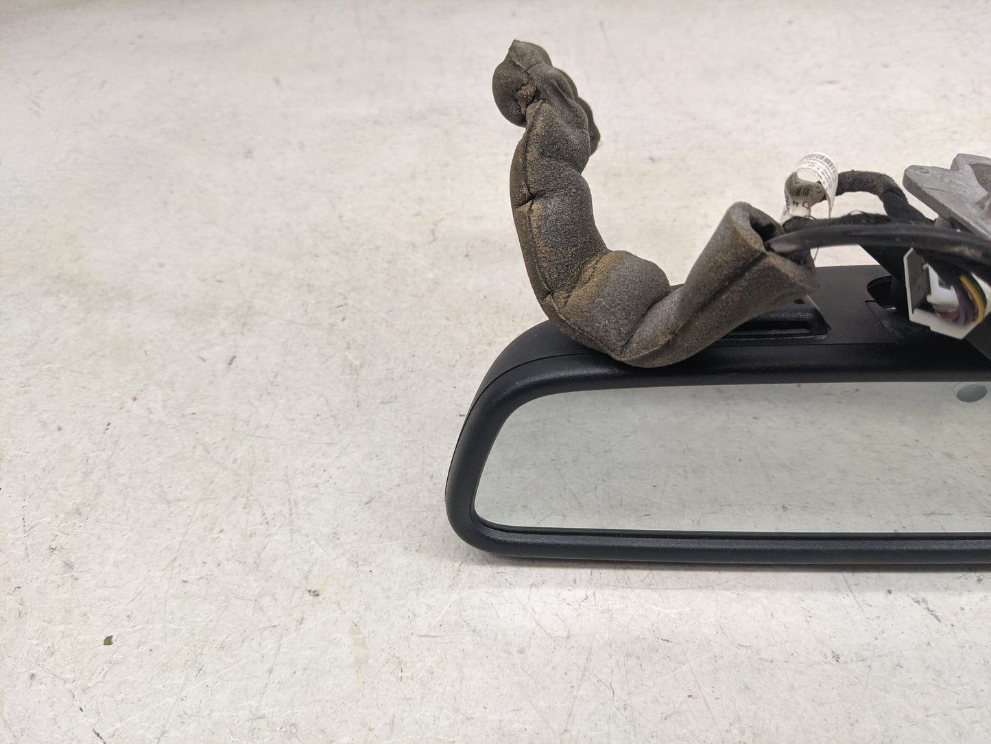 2012 Mercedes E350 Interior Rear View Mirror Replacement OEM Fits OEM Used Auto Parts - Oemusedautoparts1.com