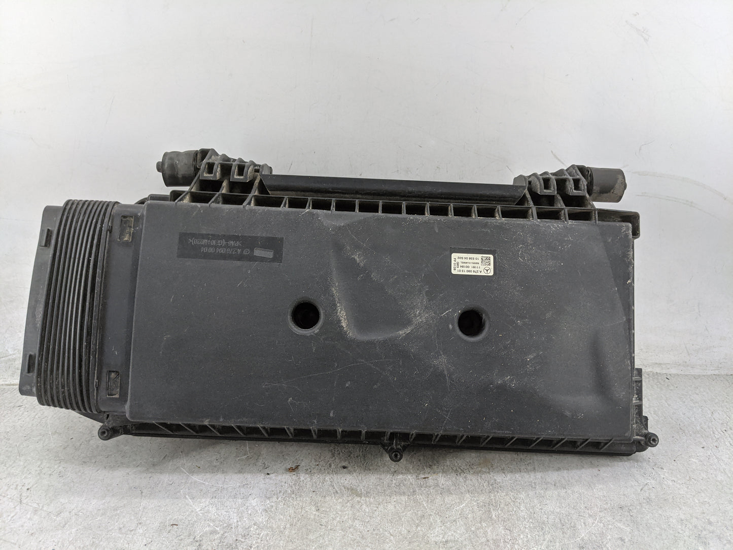 Mercedes E350 Air Cleaner Intake-duct Hose Tube - Oemusedautoparts1.com