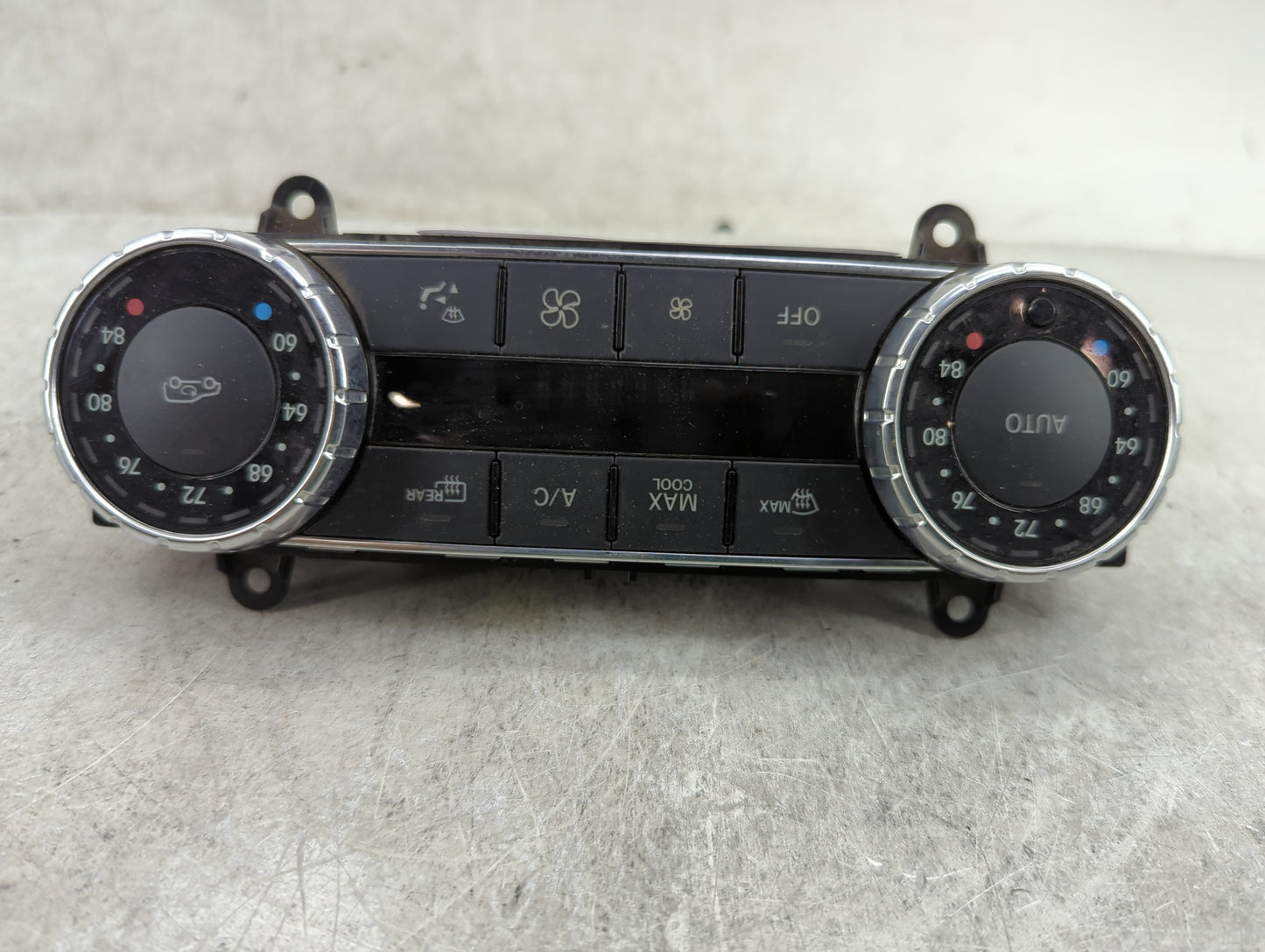 2012 Mercedes Ml350 Climate Control Module Temperature AC/Heater Replacement P/N:A1669001804 Fits OEM Used Auto Parts - Oemu