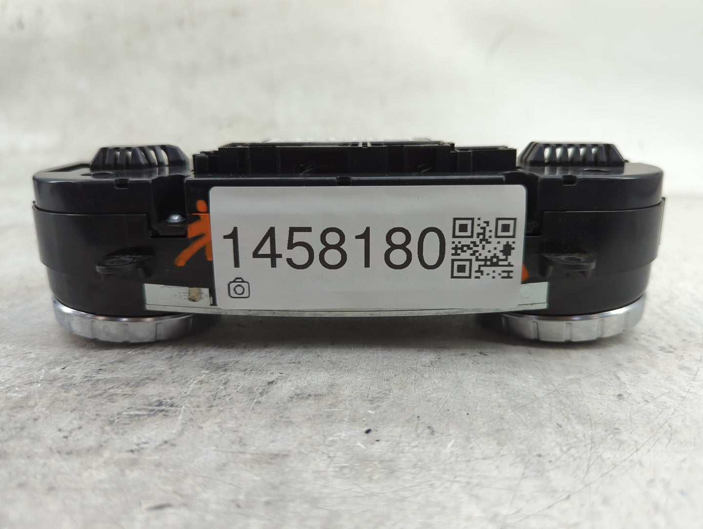 2012 Mercedes Ml350 Climate Control Module Temperature AC/Heater Replacement P/N:A1669001804 Fits OEM Used Auto Parts - Oemu