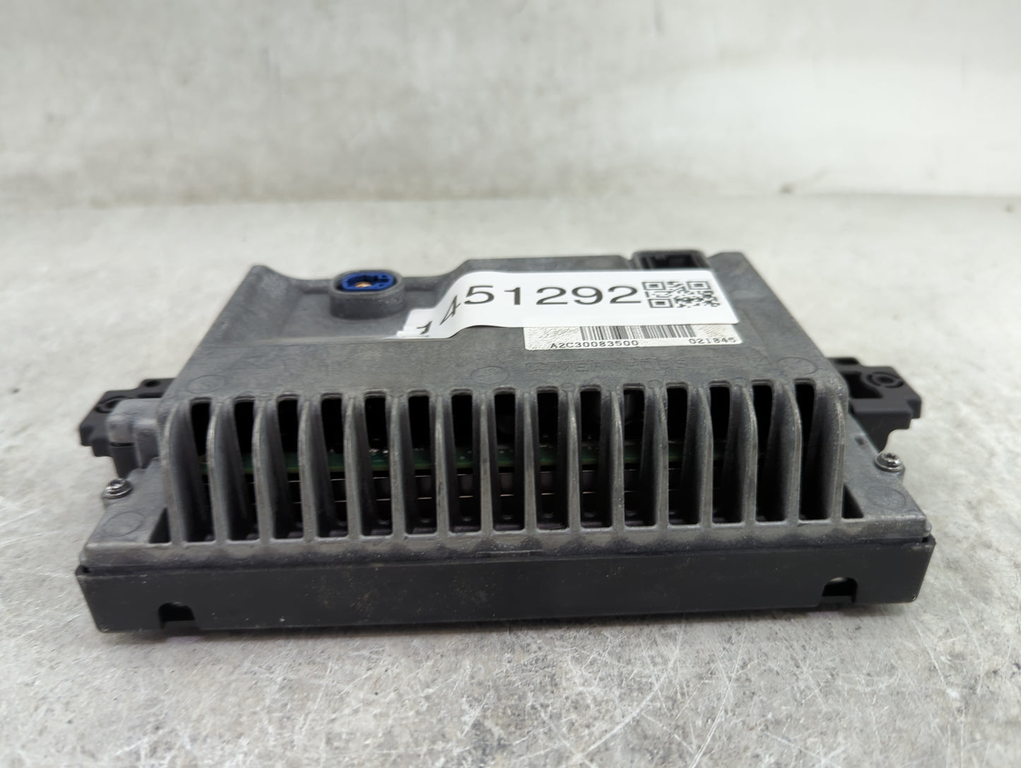 Mercedes Benz C250 Information Display Screen - Oemusedautoparts1.com