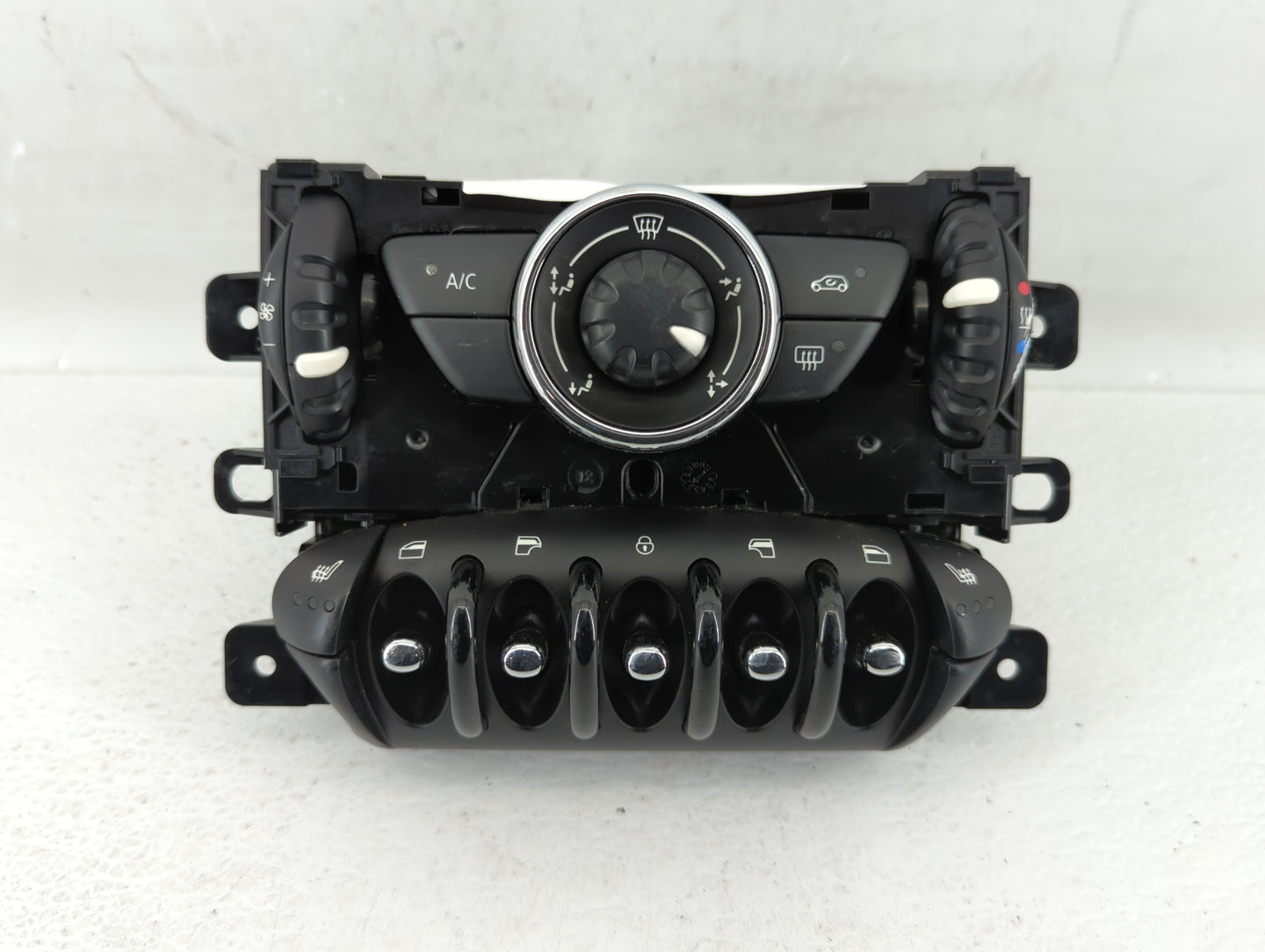 2012 Mercury Country Cruiser Climate Control Module Temperature AC/Heater Replacement P/N:E1060548 Fits OEM Used Auto Parts 