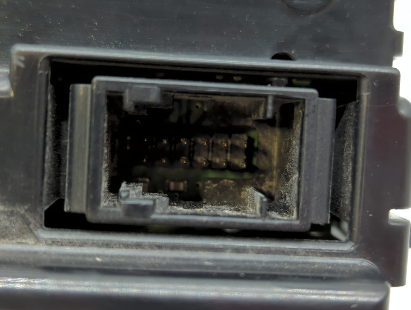 2012 Mercury Country Cruiser Climate Control Module Temperature AC/Heater Replacement P/N:E1060548 Fits OEM Used Auto Parts 