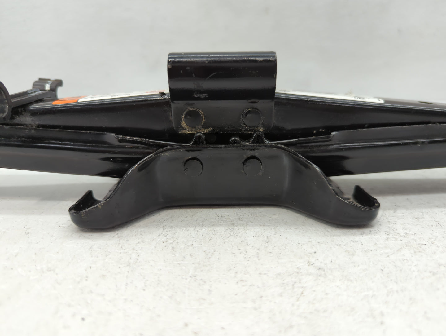 2012 Mercury Mariner Spare Scissor Car Jack - Oemusedautoparts1.com