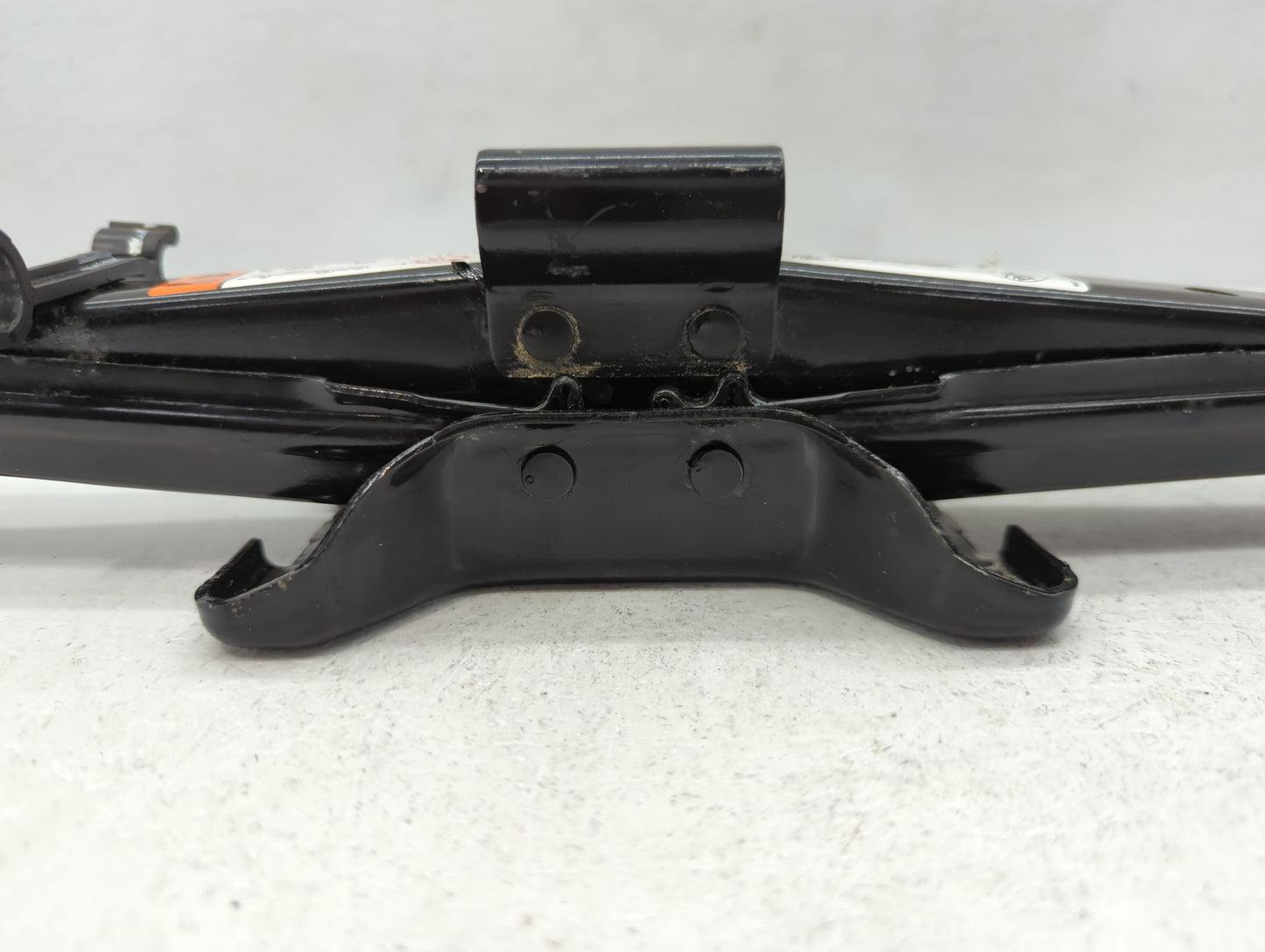 2012 Mercury Mariner Spare Scissor Car Jack - Oemusedautoparts1.com