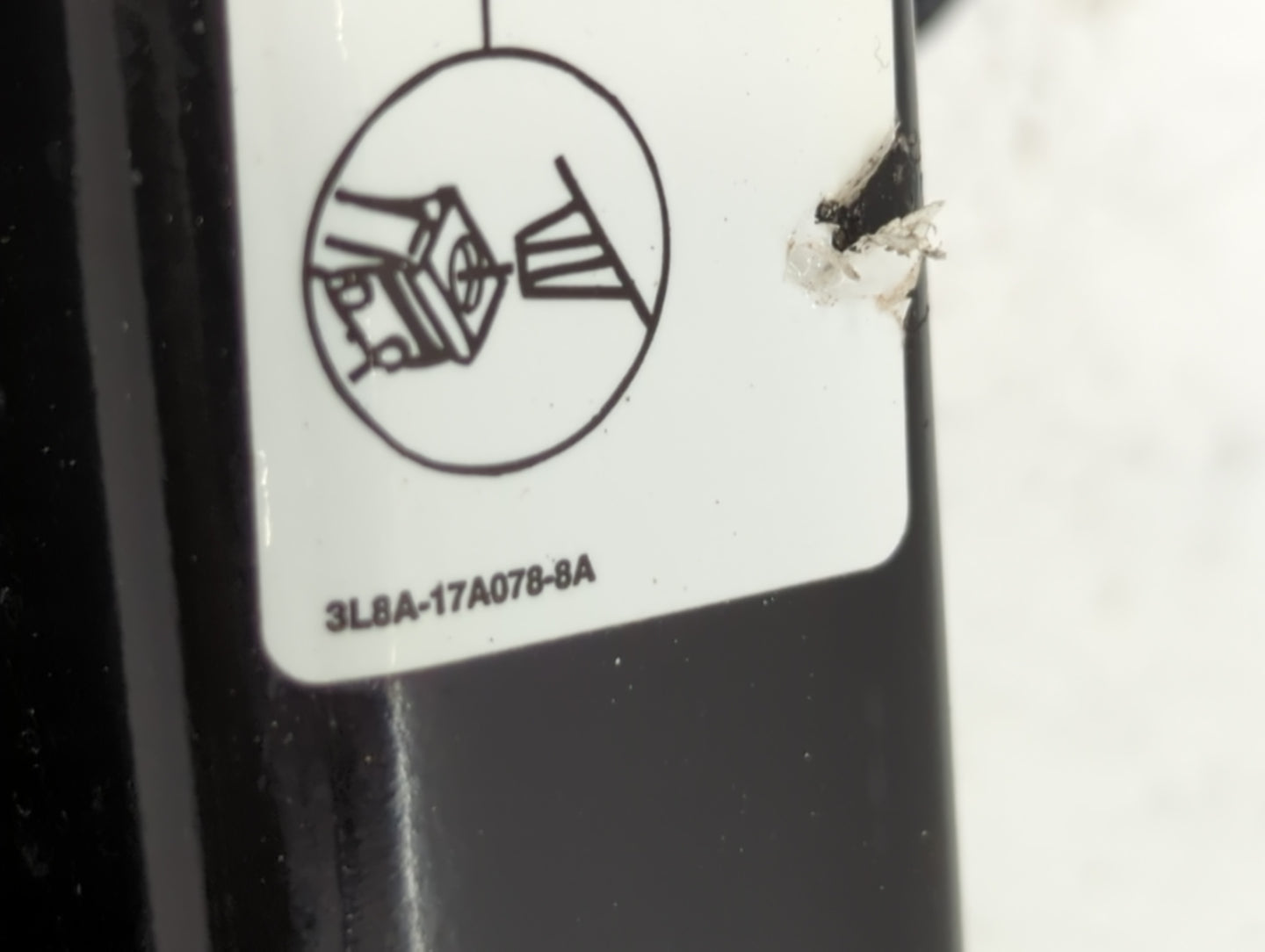 2012 Mercury Mariner Spare Scissor Car Jack - Oemusedautoparts1.com
