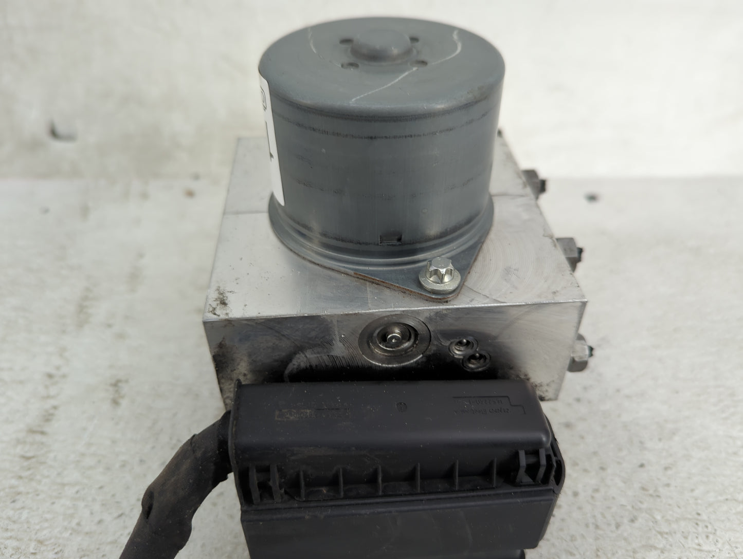 2012 Mini Cooper ABS Pump Control Module Replacement P/N:6796698 6796700, 54086050, 17723705, 18186305-A, 60944569418112116 
