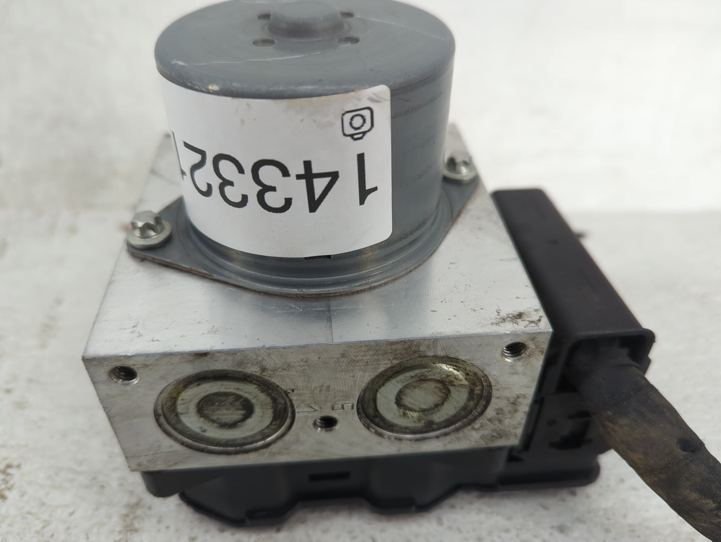 2012 Mini Cooper ABS Pump Control Module Replacement P/N:6796698 6796700, 54086050, 17723705, 18186305-A, 60944569418112116 