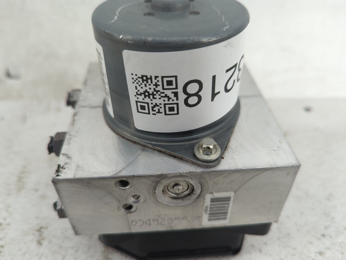 2012 Mini Cooper Anti-Lock Brake ABS Pump Module Actuator OEM P/N:6796698 6796700, 54086050, 17723705, 18186305-A Fits OEM U