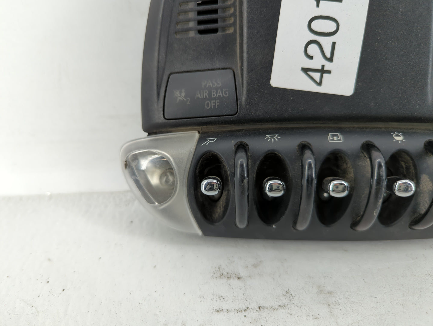2012 Mini Cooper Overhead Roof Console - Oemusedautoparts1.com