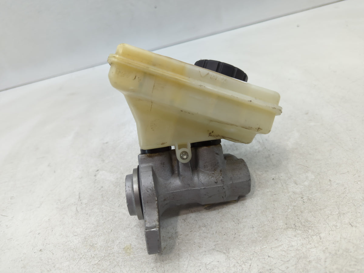 2008-2014 Mini Cooper Brake Master Cylinder 610428 - Oemusedautoparts1.com
