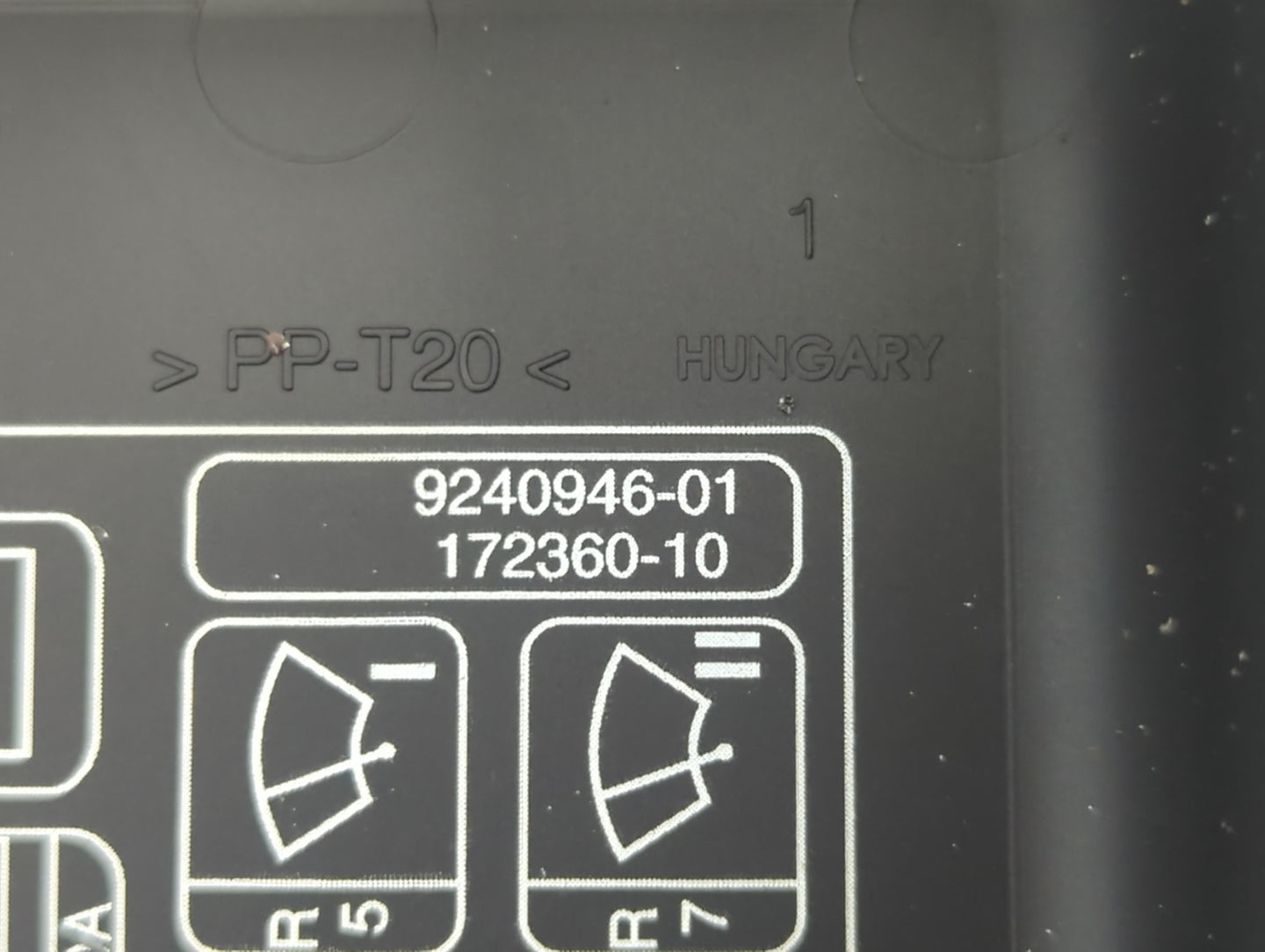 2011-2016 Mini Cooper Fusebox Fuse Box Panel Relay Module P/N:9240943-02 PP-T20, 172360-10 Fits Fits 2011 2012 2013 2014 201