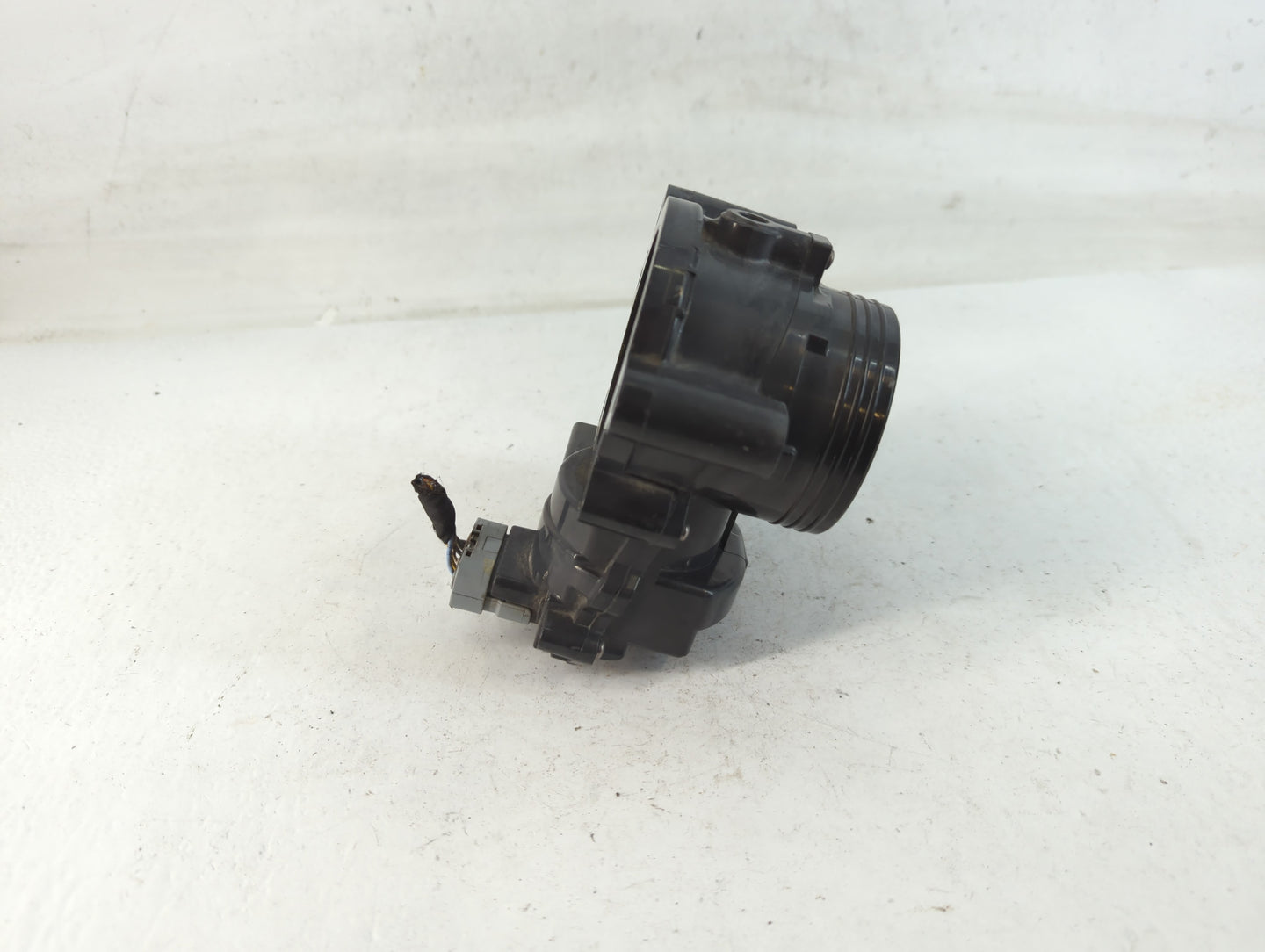 2008-2013 Mini Cooper Throttle Body P/N:A2C53386323 Fits Fits 2008 2009 2010 2011 2012 2013 OEM Used Auto Parts - Oemusedaut