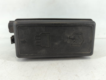 2012 Mini Cooper Clubman Fusebox Fuse Box Panel Relay Module P/N:9240946-01 Fits Fits 2011 2013 2014 2015 2016 OEM Used Auto