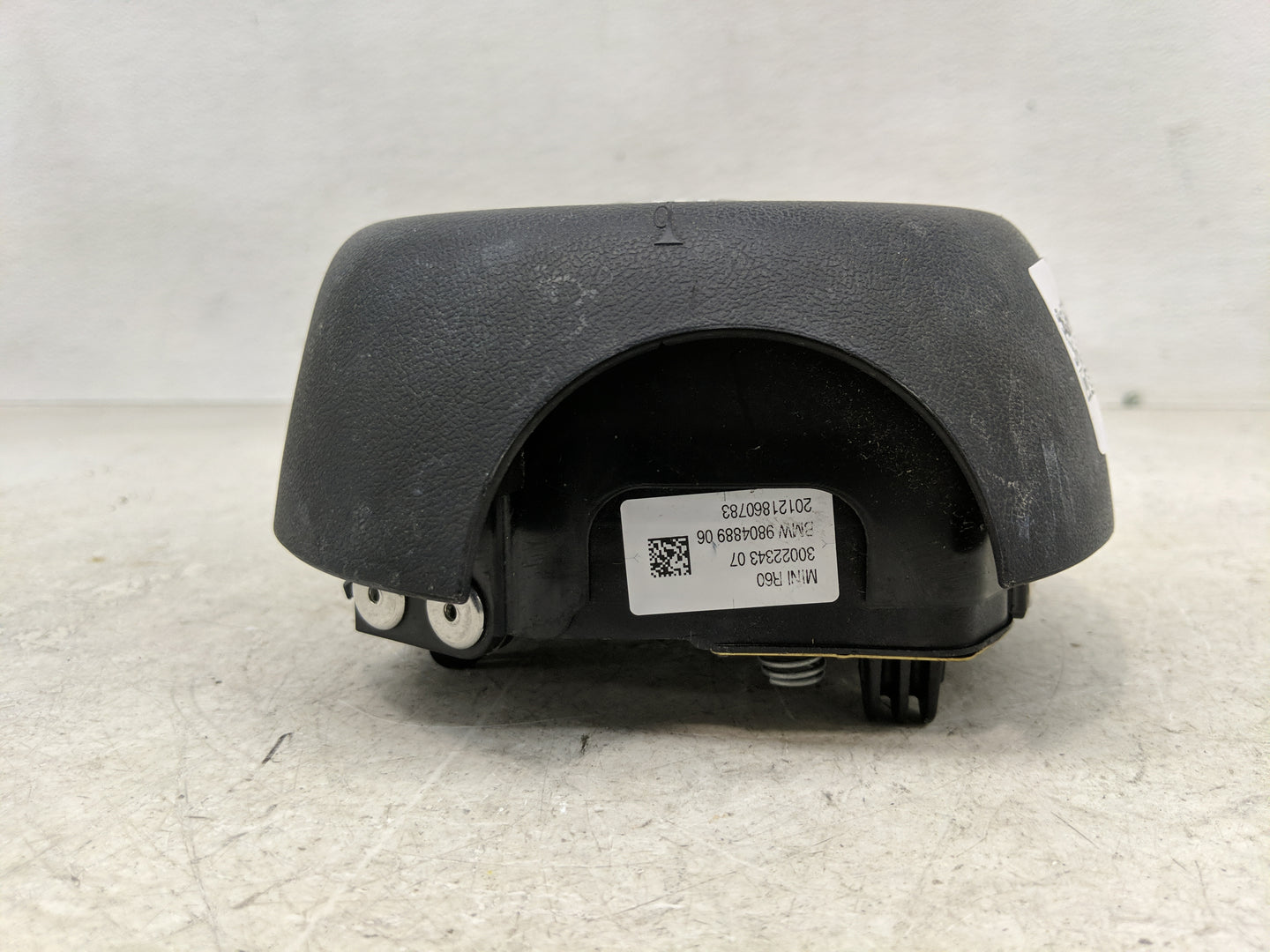 2011-2016 Mini Cooper Countryman Air Bag Driver Left Steering Wheel Mounted P/N:32309804889 Fits OEM Used Auto Parts - Oemus
