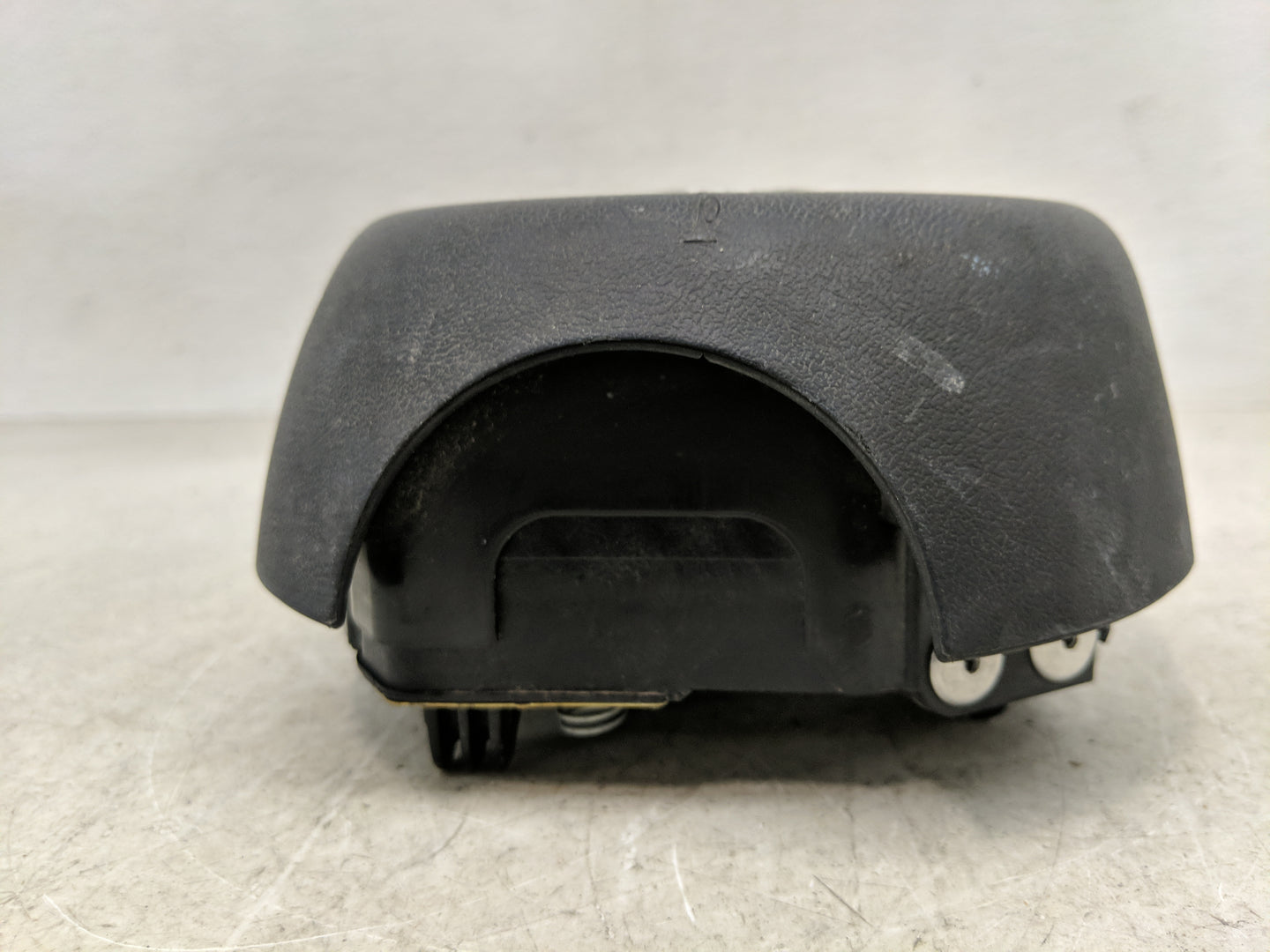 2011-2016 Mini Cooper Countryman Air Bag Driver Left Steering Wheel Mounted P/N:32309804889 Fits OEM Used Auto Parts - Oemus