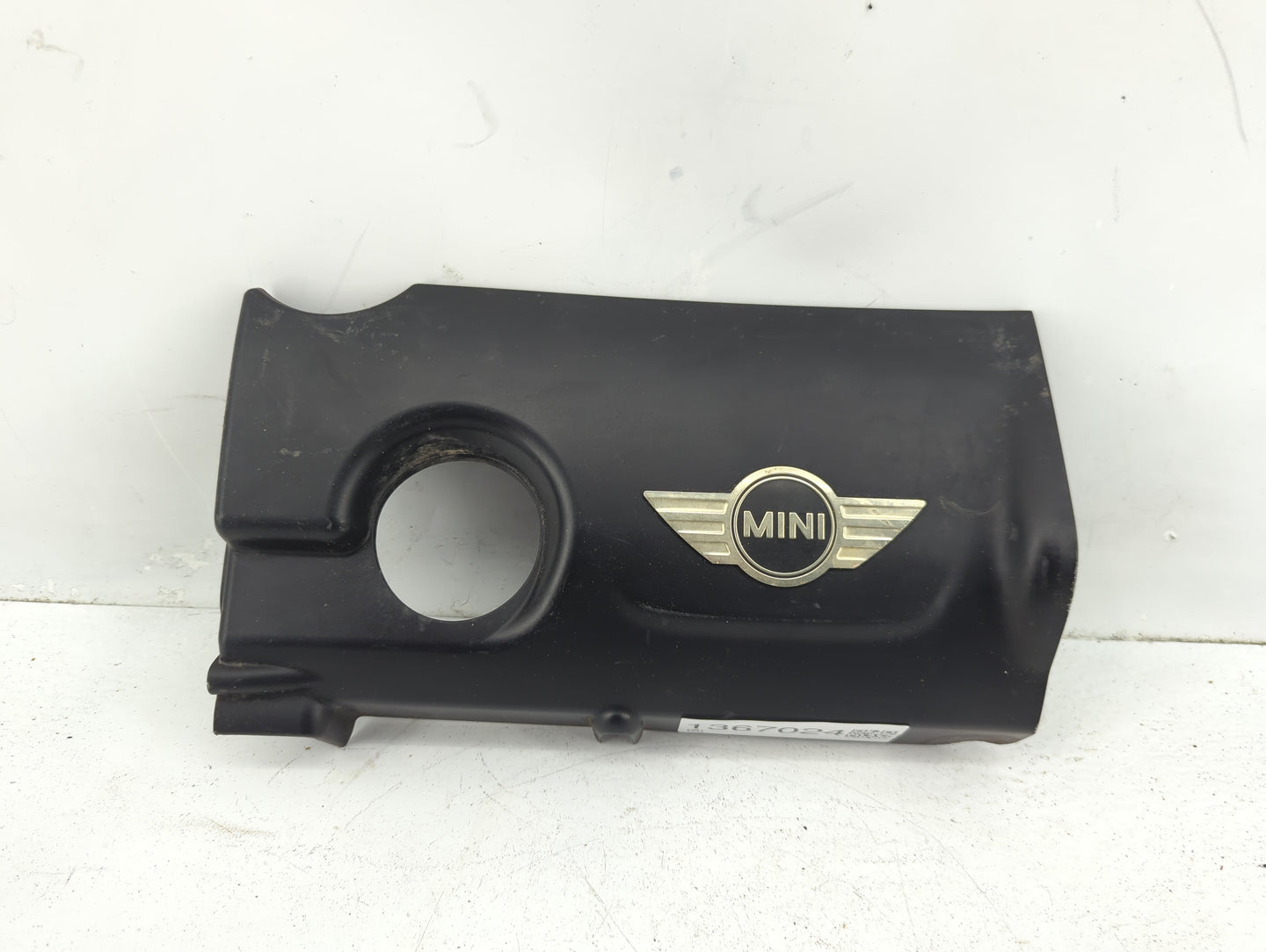 2012 Mini Cooper Countryman Engine Cover - Oemusedautoparts1.com