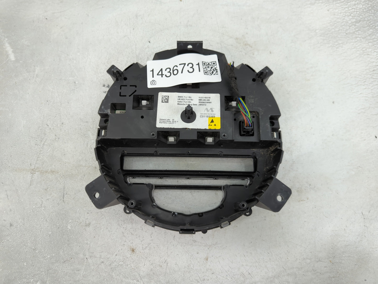 2011-2016 Mini Cooper Countryman Instrument Cluster Speedometer Gauges P/N:9 232 432-02 Fits Fits 2011 2012 2013 2014 2015 2