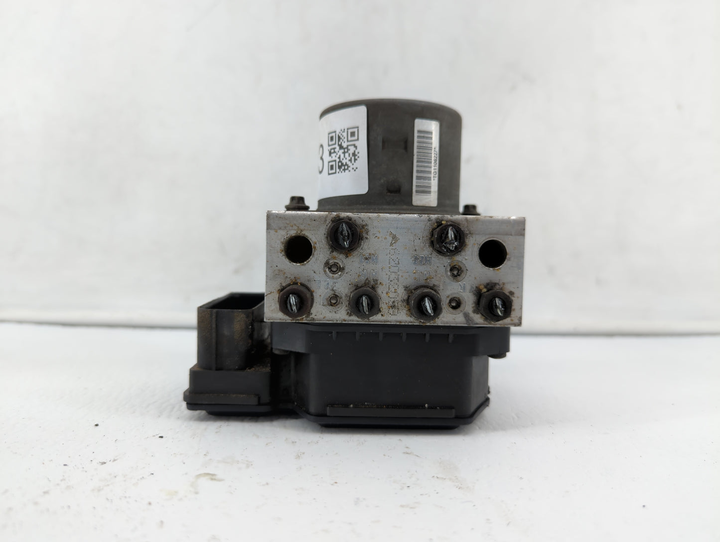 2012 Mini Cooper Countryman ABS Pump Control Module Replacement P/N:3451 9811615 3451 6796703 Fits OEM Used Auto Parts - Oem