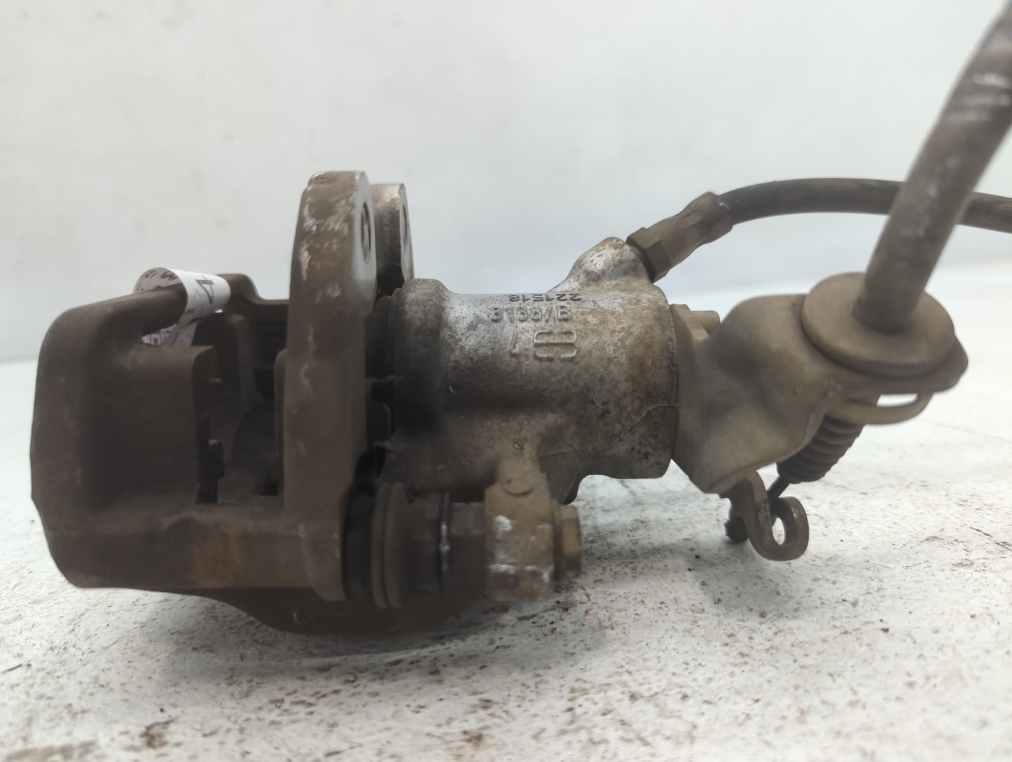 2011-2016 Mini Cooper Countryman Front Passenger Right Brake Caliper - Oemusedautoparts1.com