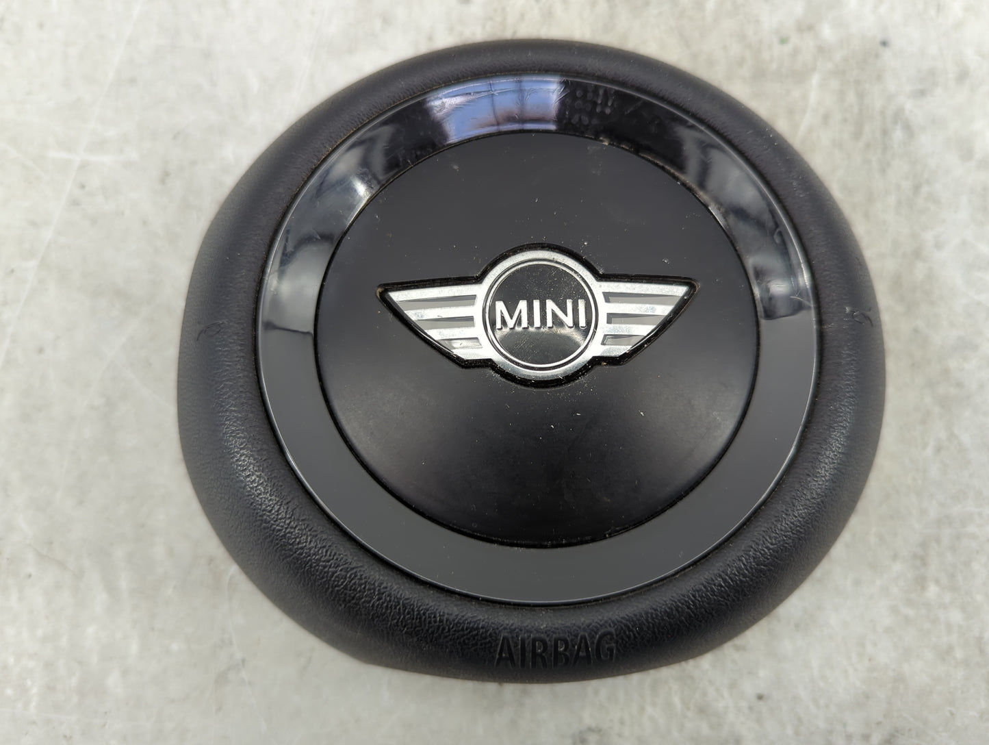 2012 Mini Countryman Air Bag Driver Left Steering Wheel Mounted P/N:PT1-1031 Fits OEM Used Auto Parts - Oemusedautoparts1.co