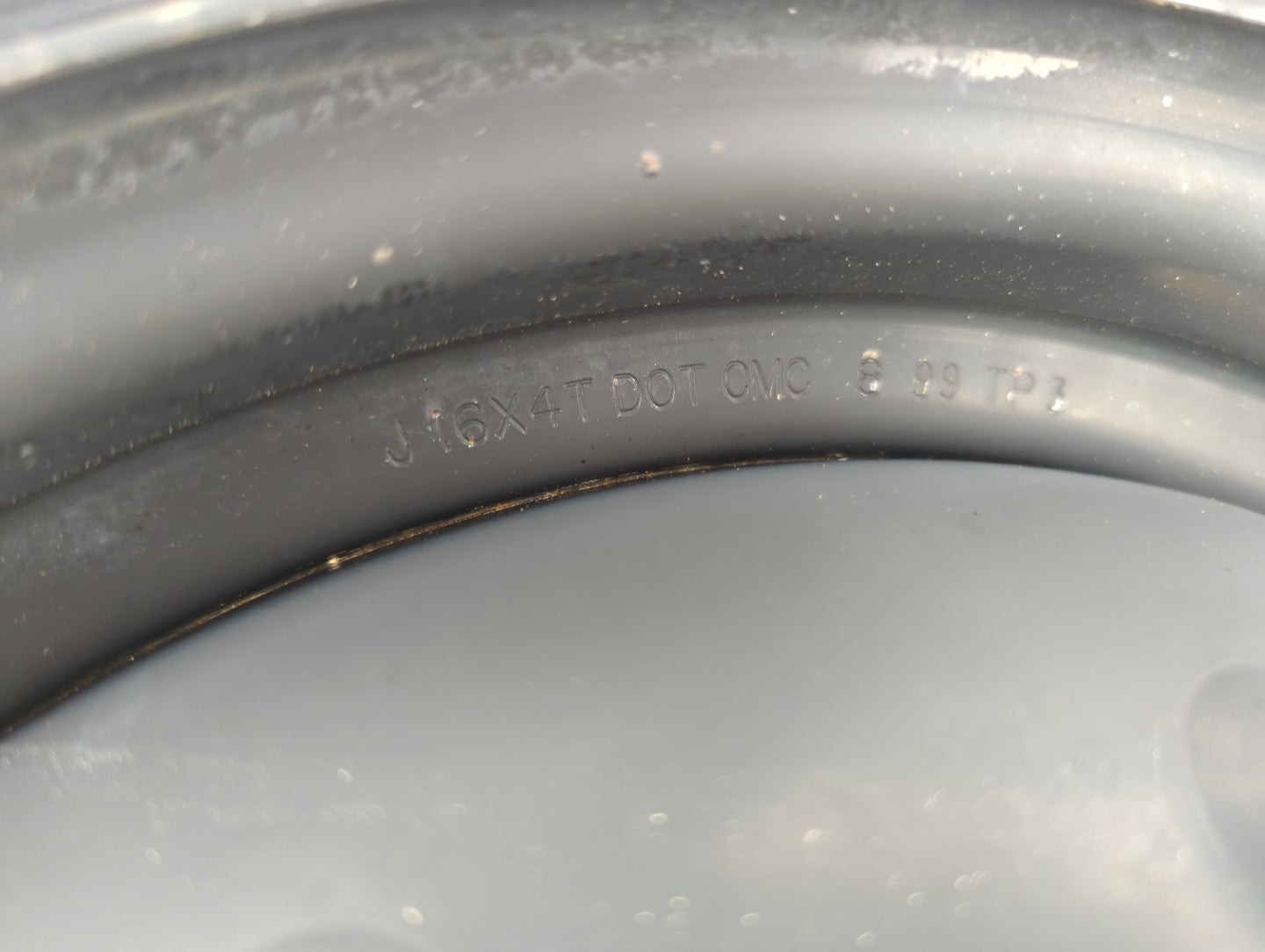 2000-2012 Mitsubishi Eclipse Spare Donut Tire Wheel Rim Oem - Oemusedautoparts1.com
