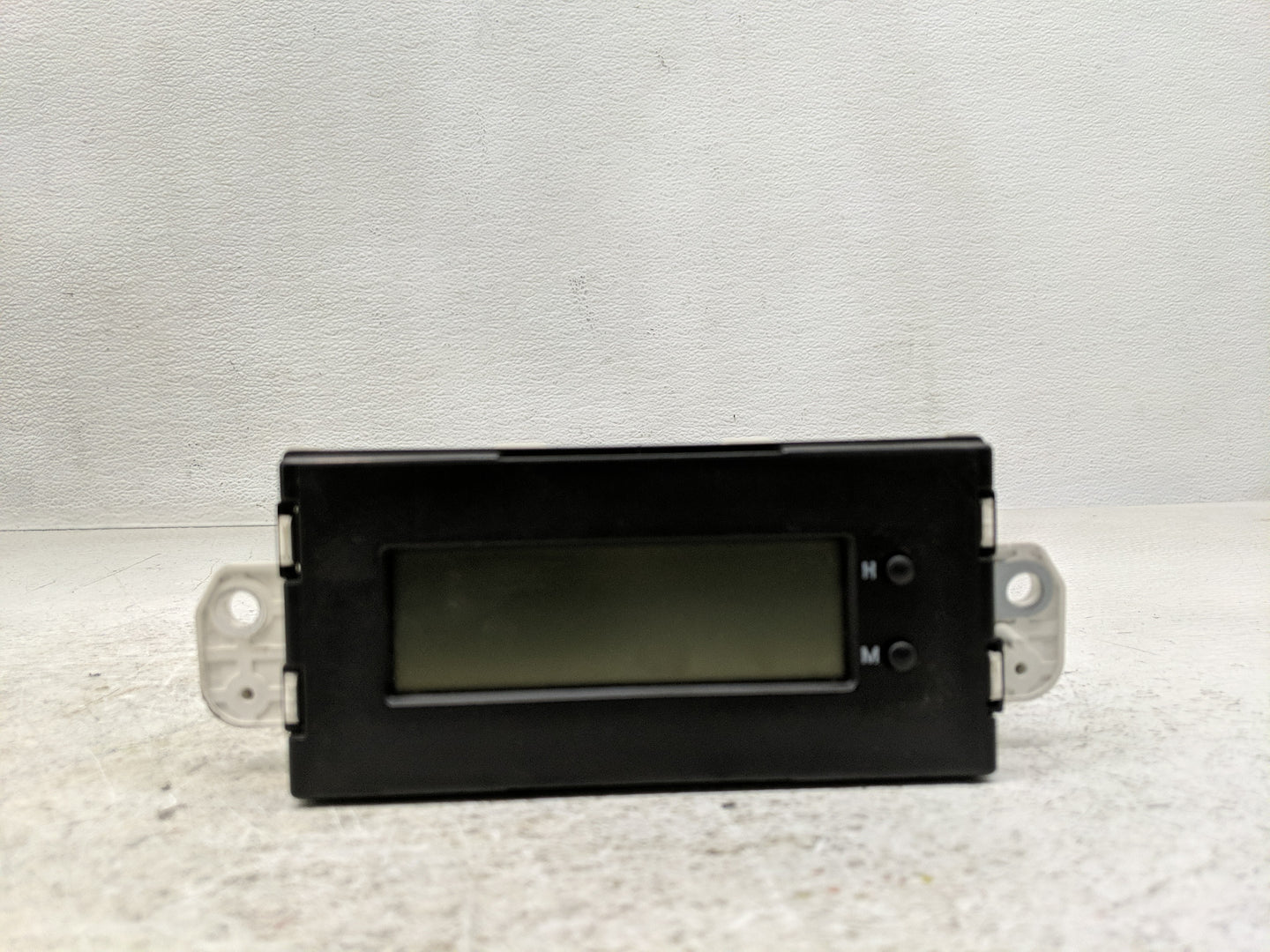 2009-2012 Mitsubishi Galant Information Display Screen - Oemusedautoparts1.com