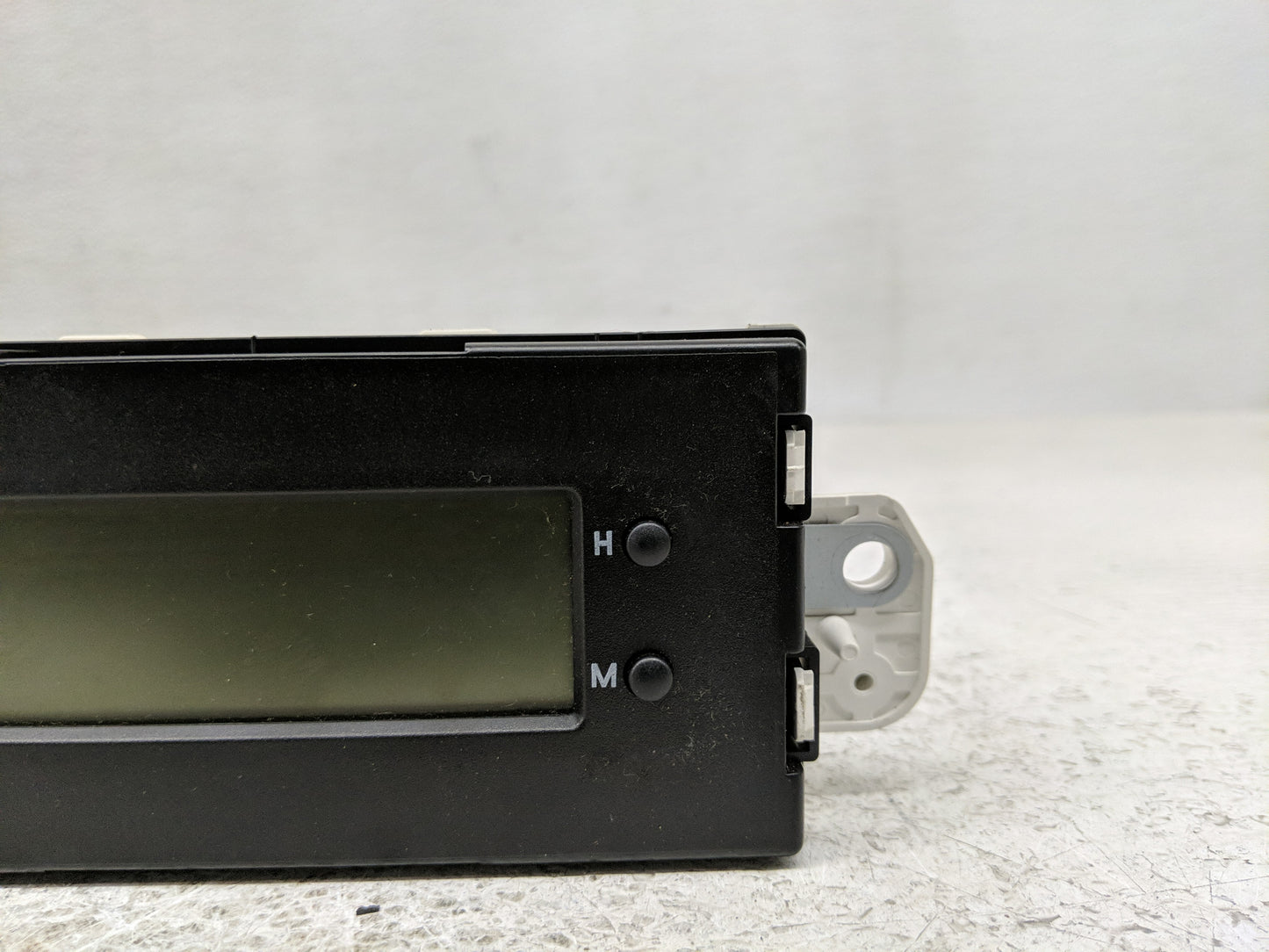 2009-2012 Mitsubishi Galant Information Display Screen - Oemusedautoparts1.com