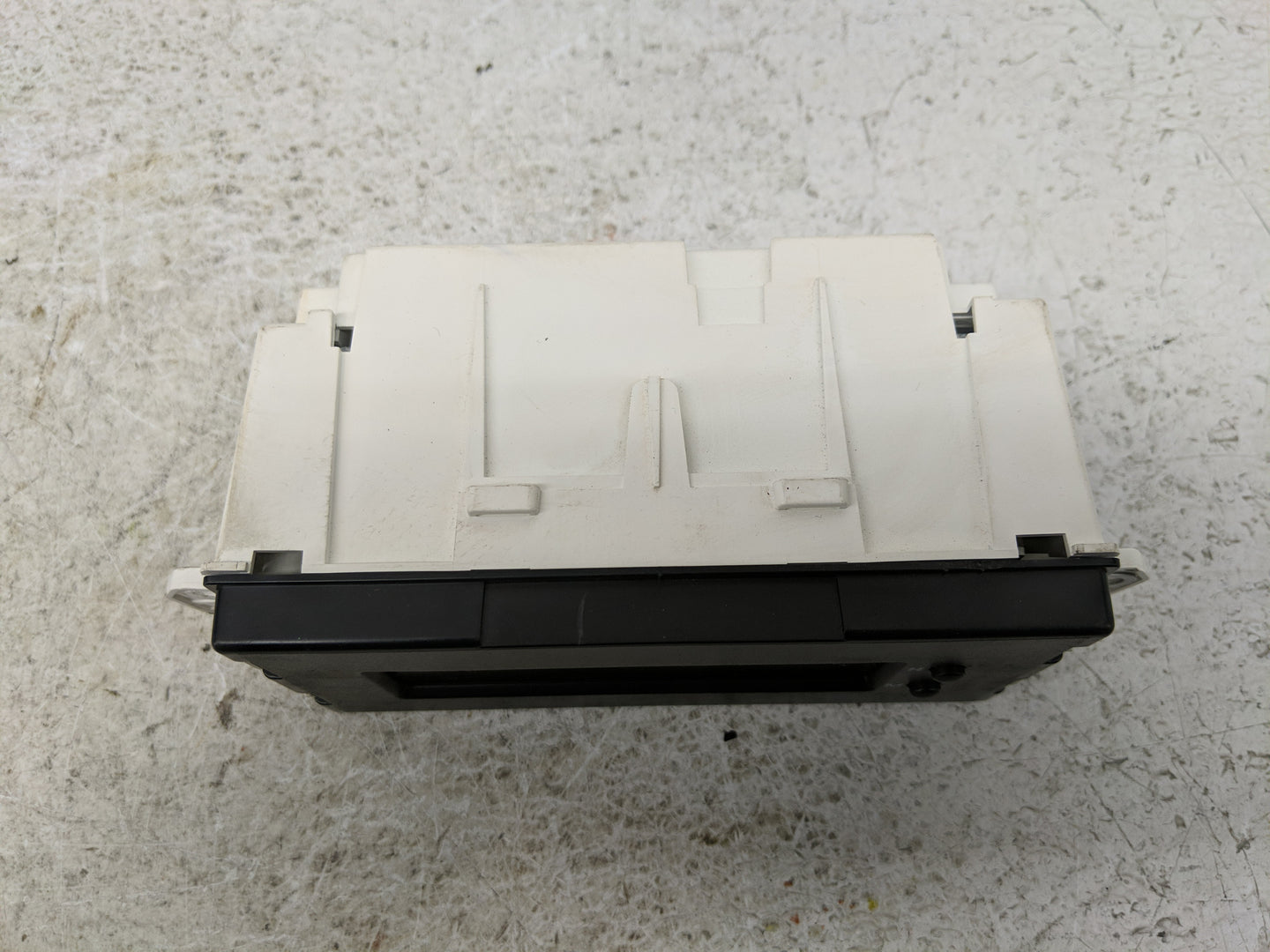 2009-2012 Mitsubishi Galant Information Display Screen - Oemusedautoparts1.com