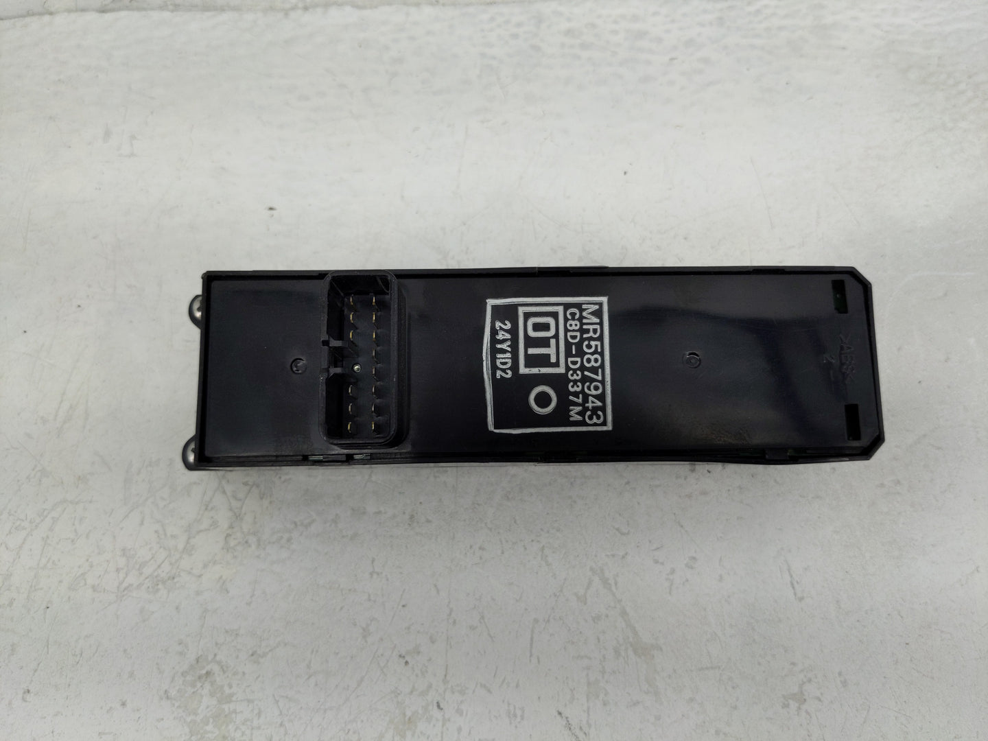 2007-2012 Mitsubishi Galant Master Power Window Switch Replacement Driver Side Left P/N:MR587943 Fits OEM Used Auto Parts - 