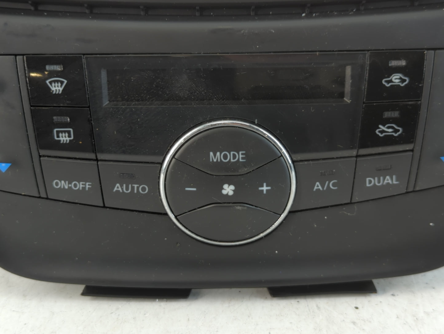 2006-2012 Mitsubishi Galant Radio AM FM Cd Player Receiver Replacement P/N:T473420762 Fits Fits 2006 2007 2008 2009 2010 201