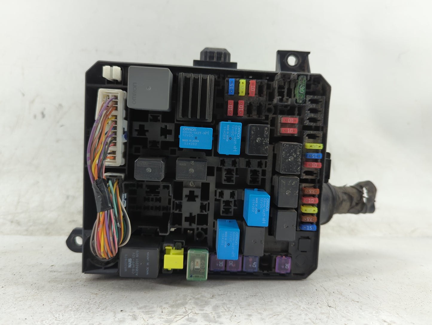 2012-2015 Mitsubishi Lancer Fusebox Fuse Box Panel Relay Module P/N:8565A268 Fits Fits 2012 2013 2014 2015 OEM Used Auto Par