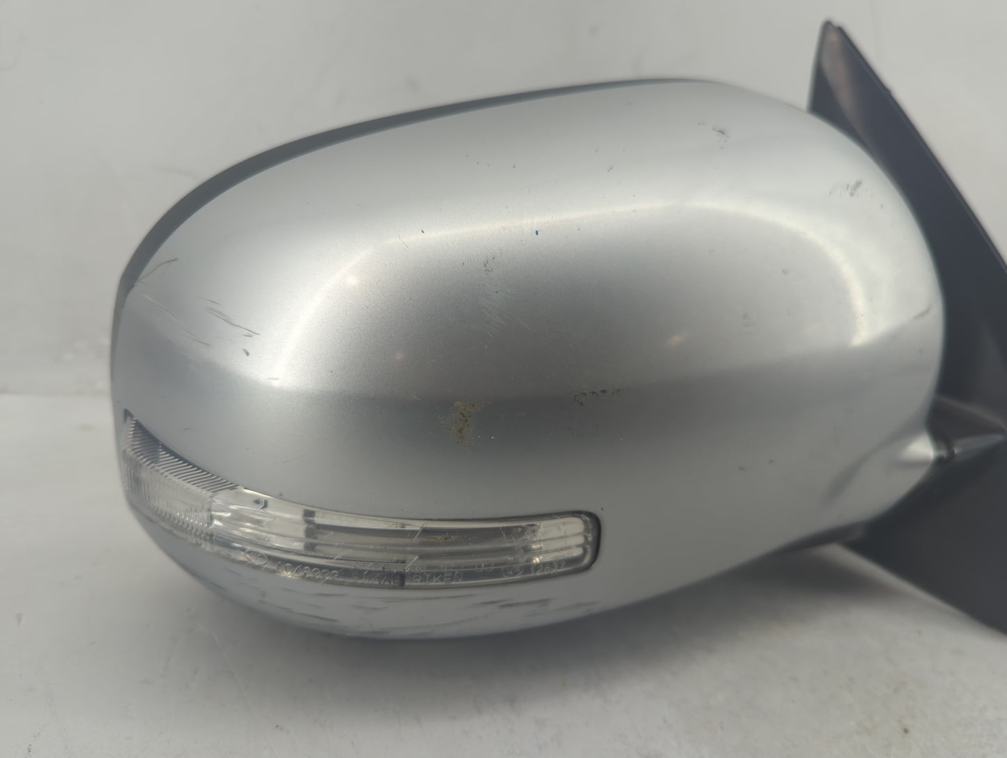 2010-2012 Mitsubishi Outlander Passenger Side View Mirror - Right Door Mirror OEM Used - Oemusedautoparts1.com