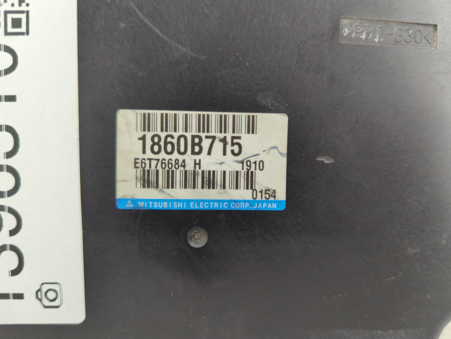 2012 Mitsubishi Outlander PCM Engine Control Computer ECU ECM PCU OEM P/N:1860B715 Fits OEM Used Auto Parts - Oemusedautopar