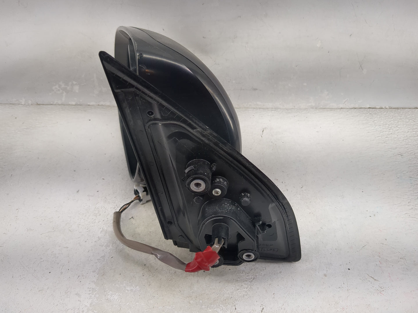 2010-2012 Mitsubishi Outlander Driver Side View Mirror - Left Door Mirror OEM Used - Oemusedautoparts1.com