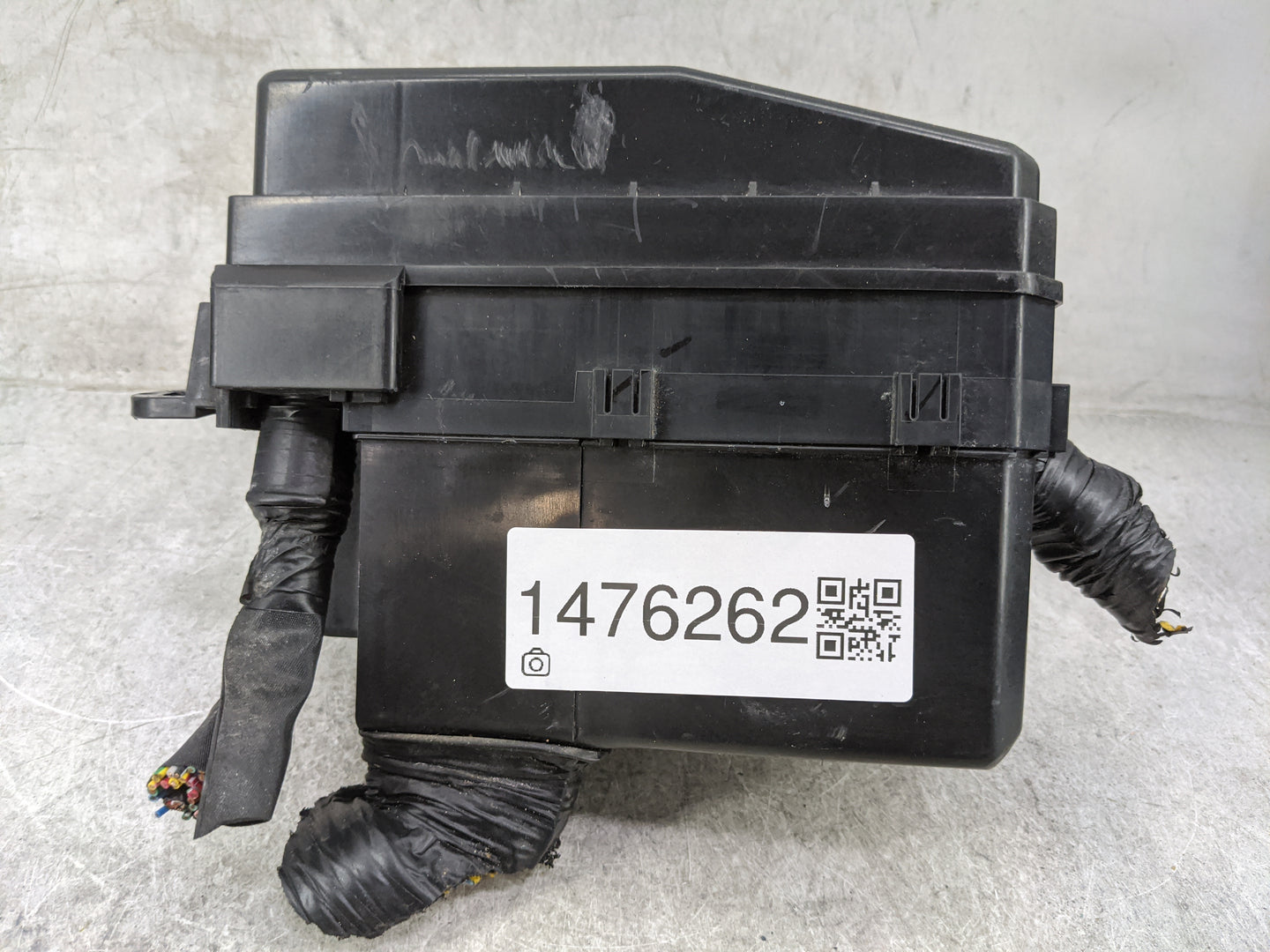 2011-2013 Mitsubishi Outlander Fusebox Fuse Box Panel Relay Module P/N:PR061-01000 Fits Fits 2011 2012 2013 OEM Used Auto Pa