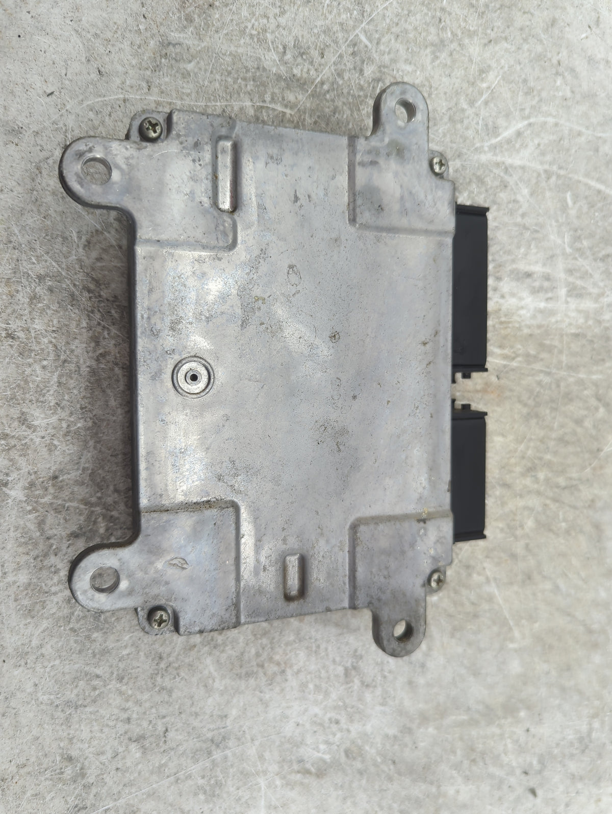 2012 Mitsubishi Outlander PCM Engine Control Computer ECU ECM PCU OEM P/N:1860B745 E6T78390 OEM Used Auto Parts - Oemusedaut
