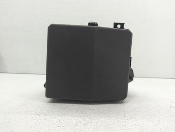 2010-2013 Mitsubishi Outlander Fusebox Fuse Box Panel Relay Module Fits Fits 2010 2011 2012 2013 OEM Used Auto Parts - Oemus