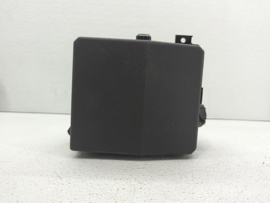2010-2013 Mitsubishi Outlander Fusebox Fuse Box Panel Relay Module Fits Fits 2010 2011 2012 2013 OEM Used Auto Parts - Oemus