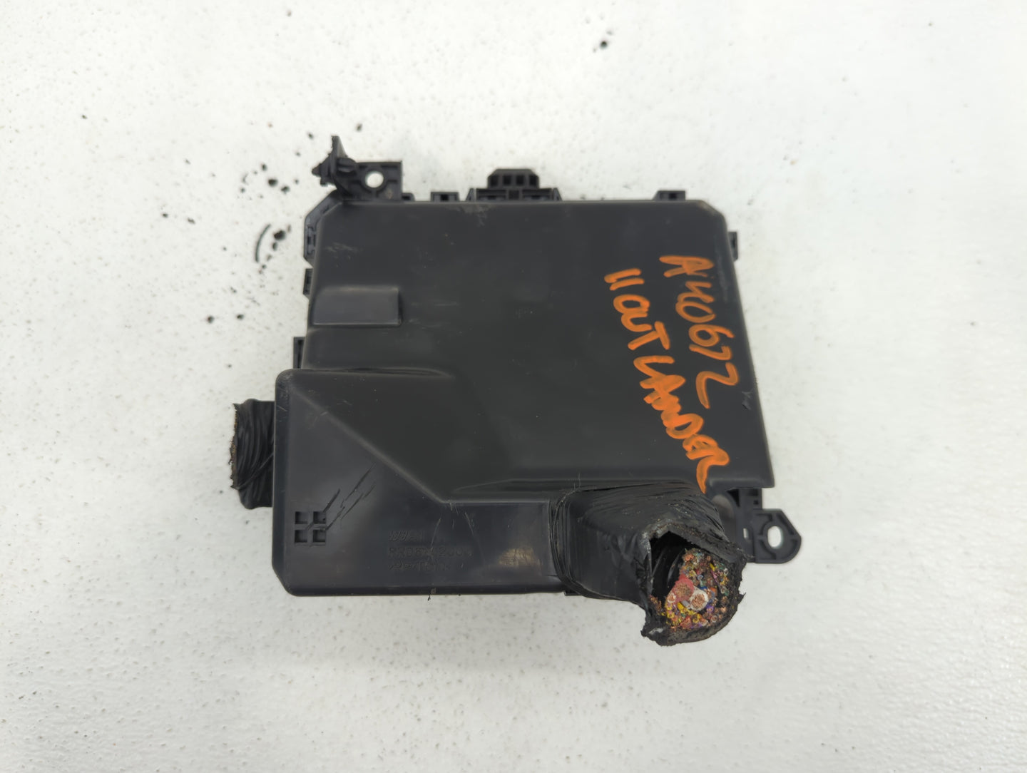 2010-2013 Mitsubishi Outlander Fusebox Fuse Box Panel Relay Module Fits Fits 2010 2011 2012 2013 OEM Used Auto Parts - Oemus