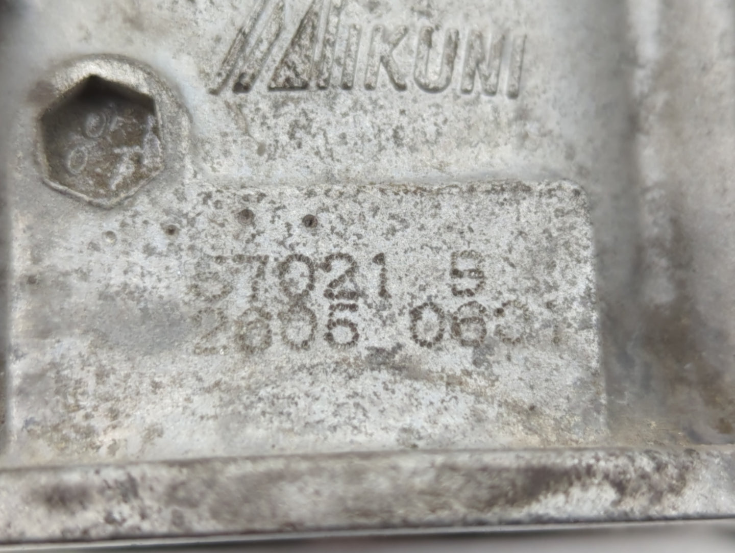 2012 Mitsubishi Outlander Throttle Body P/N:2005 060 57021 B Fits OEM Used Auto Parts - Oemusedautoparts1.com