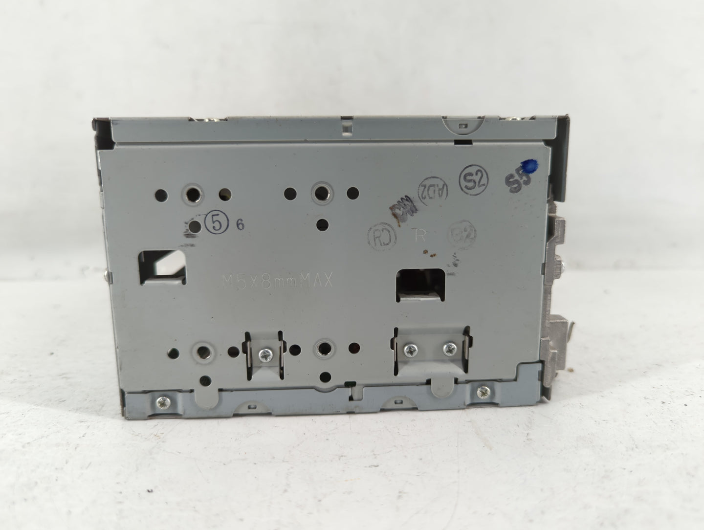 2008-2013 Mitsubishi Outlander Radio AM FM Cd Player Receiver Replacement P/N:8701A470 Fits Fits 2008 2009 2010 2011 2012 20