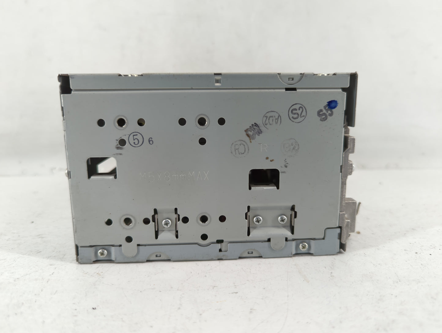 2008-2013 Mitsubishi Outlander Radio AM FM Cd Player Receiver Replacement P/N:8701A470 Fits Fits 2008 2009 2010 2011 2012 20